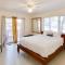 Game Room and Deck Modern Frazier Park Home! - Pine Mountain Club