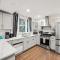 New! Spacious 3-Bedroom Apt in the Heart of Philly - فيلادلفيا