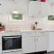 2 Bedroom Cozy Home In Allinge - Allinge