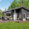 Nice Home In Sjællands Odde With Wifi - Yderby