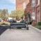Spacious 2BR Apt on Mass Ave w Kitchen