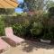 Walk to Moolooloola beach and pets welcome - Mooloolaba