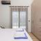 Elegant House with Private Pool - Schinias