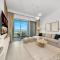 Blissful Stays at Downtown Views II- 5min walk to Dubai Mall, Burj Khalifa with Infinity Pool - Dubaj