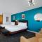 Royal 7 Budget Inn Motel