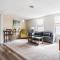 Modern Mass Ave 1BR Apartment with Kitchen