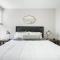 Modern Mass Ave 1BR Apartment with Kitchen