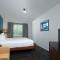 Royal 7 Budget Inn Motel