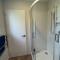 Peaceful 2Bed2Bath With Parking Close To Colombo St - 基督城