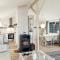 3 Bedroom Amazing Home In Hornbæk - Горнбек
