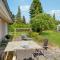 3 Bedroom Lovely Home In Græsted