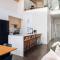 Luxurious Forest Getaway with Spa Near Tremblant - Val-des-Lacs
