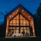 Luxurious Forest Getaway with Spa Near Tremblant - Val-des-Lacs