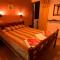 Savas Rooms
