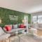 Walk to Beach - KING Apt In #1 Area - AB - سان كليمنت