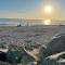 Walk to Beach - KING Apt In #1 Area - AC - سان كليمنت
