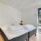 4 Bedroom Cozy Home In Sjællands Odde