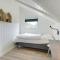 Four-Bedroom Holiday Home In Blavand - Blåvand