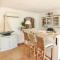 Awesome Home In Les Adrets D Lestérel - St Jean de l’Esterel