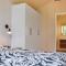 Three-Bedroom Holiday Home In Dronningmolle - Dronningmølle