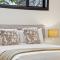 Catalyst Retreat - Stylish, Pets, Accessible, Sauna
