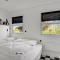 4 Bedroom Stunning Home In Bogense