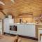 Nice Home In Esbjerg V