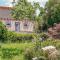 Gorgeous Home In Fonte Vivola With Wifi