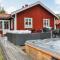 Stunning Home In Karlstad With Sauna