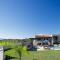 Quiet Villa Aviana,garden, heated pool,BBQ,jacuzzi - Йерані-Ханіон