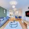 Beautiful Canal Side Apartment - City Centre - Balcony, Secure Parking, Self Check-In, Fast WiFi and Smart TV with Sky TV and Netflix by Yoko Property - 米尔顿凯恩斯