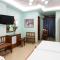 Hotel Avra