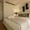 Top Floor Gem: 3BR, Huge Veranda