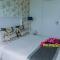 Boutique Villa on the Rocks with Stunning Sea Views, Infinity Pool & Private Sea - Тру-д'-О-Дус