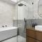 Beautifully Renovated Period Property Walking Distance To Cbd