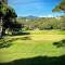 Noble beach villa with private garden and pool - استوريل