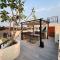 Sunset Rooftop Villa