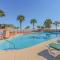 Beautifully Renovated 1 BR Condo-Stunning Ocean Views- Ocean Forest 801 - ميرتل بيتش