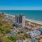 Beautifully Renovated 1 BR Condo-Stunning Ocean Views- Ocean Forest 801 - ميرتل بيتش