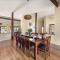 Carinya Cove - swimming pool, pet friendly, fireplace