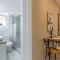 'Golden Angel' Apartment With Modern Style - Ateena