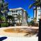 Latitude Adjustment Penthouse by Coastal Chic - برادنتون