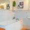 Awesome Home In Montaut With Wifi - Montaut