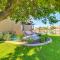 Private Patio and Grill Lakefront Chandler Home - 钱德勒