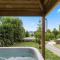 Kiwiana Bach - Lake Tarawera Holiday Home