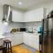 2 bedroom unit with 2 balcony Poblacion makati city - 马尼拉