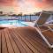 Boyne Island Motel and Villas