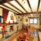 Apartamentos El llugarón