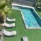 Villa avec Piscine, grand terrain à 7 mn de la mer - 弗龙蒂尼昂