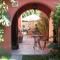 El Arbol Hostel